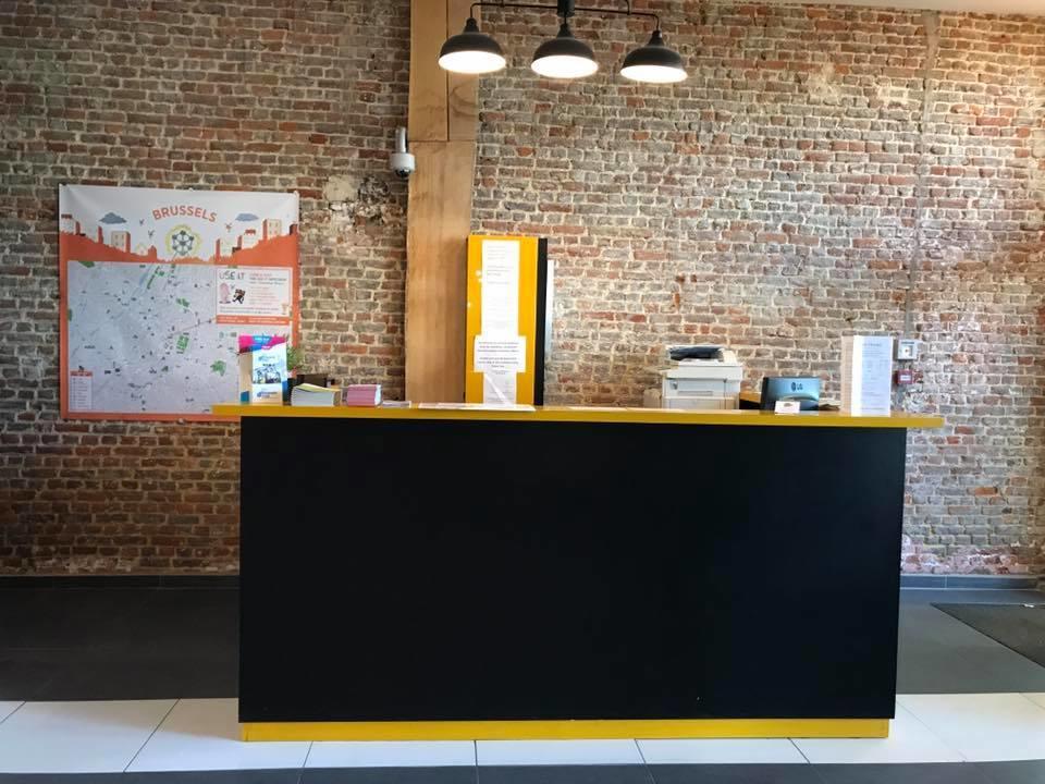 Midi Station Hotel Bruksela Zewnętrze zdjęcie