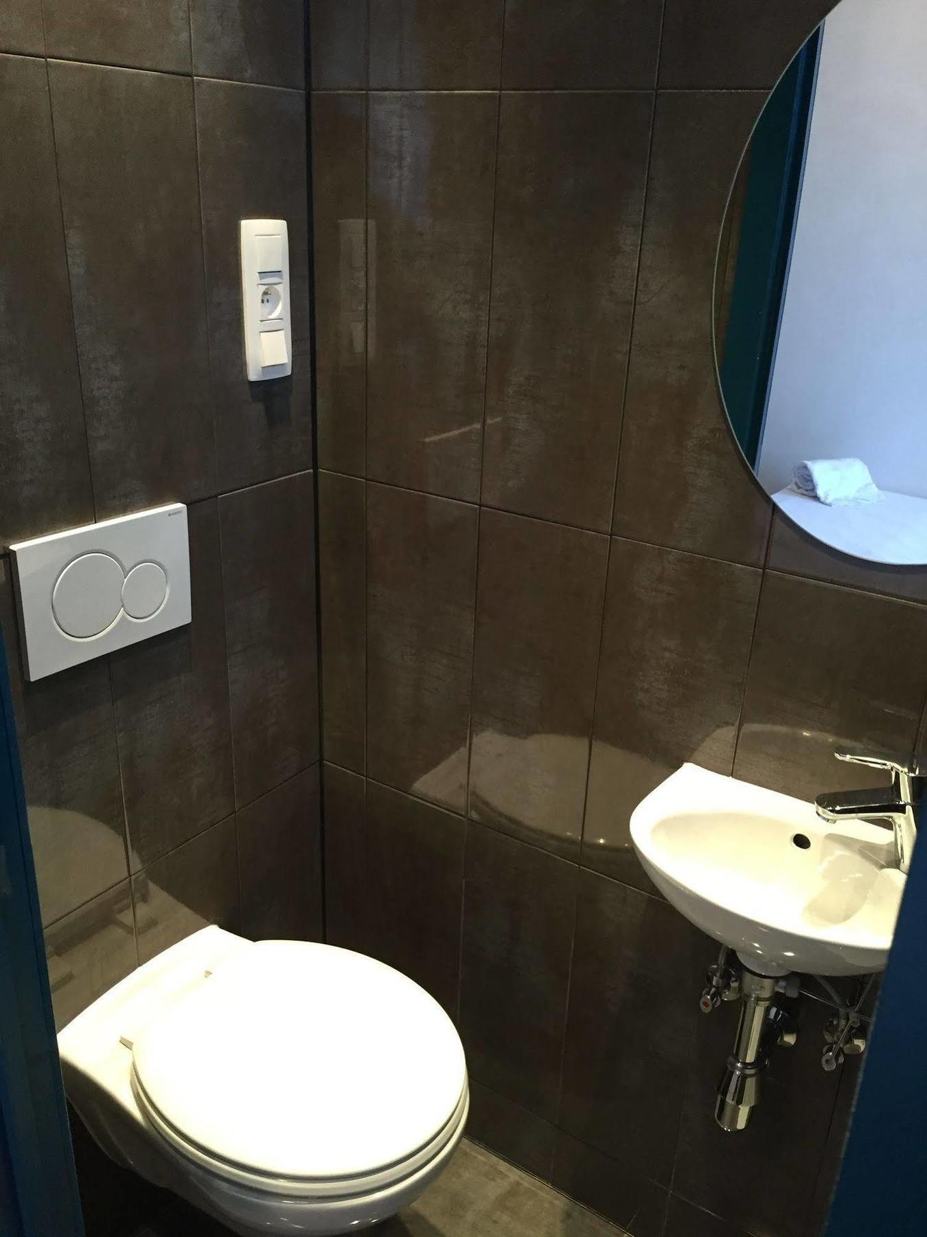 Midi Station Hotel Bruksela Zewnętrze zdjęcie